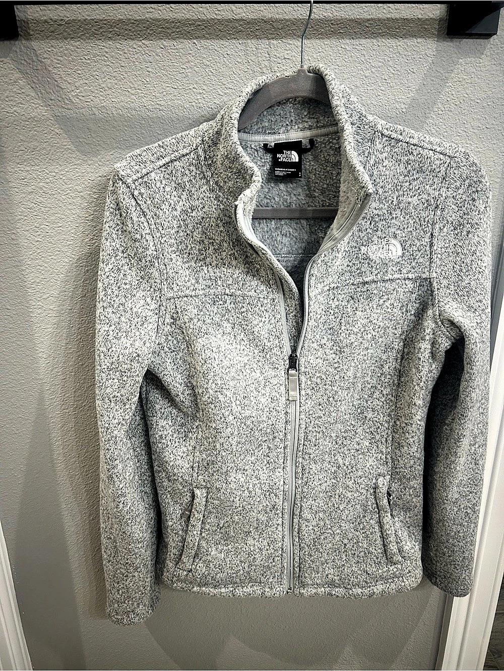 The North Face Osito Fleece Jacket Fleece Jacket in Gray Small Like New